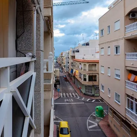 Three Bedroom On Almudena Apartamento *